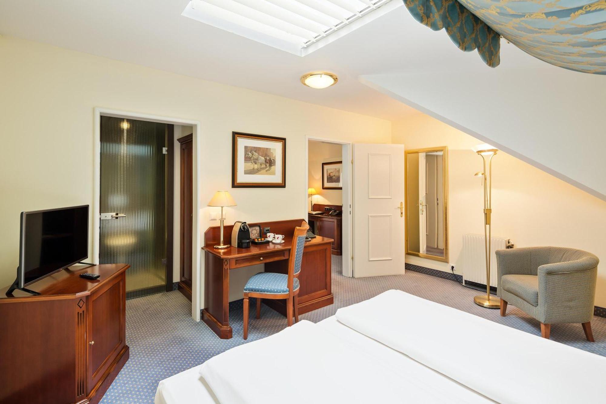 Austria Trend Hotel Schloss Wilhelminenberg Wien Luaran gambar